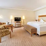 Hotel The New Ronacher Thermal Spa Hotel 5*