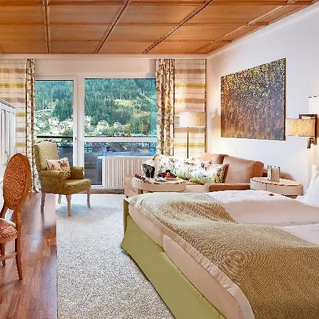 Szálloda Ronacher Thermal 5*